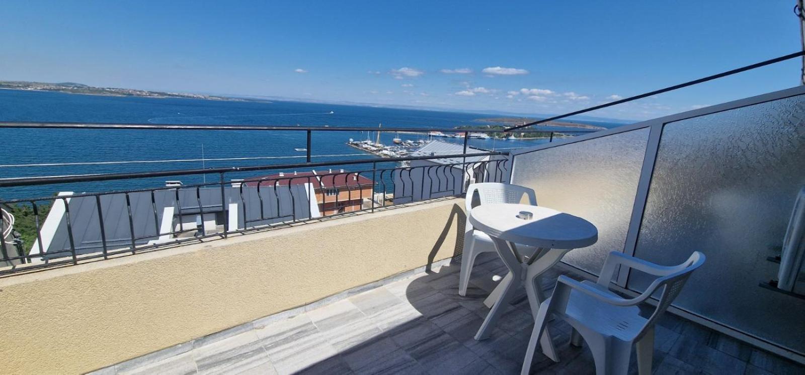 Guest House Maggy Sozopol Exterior photo