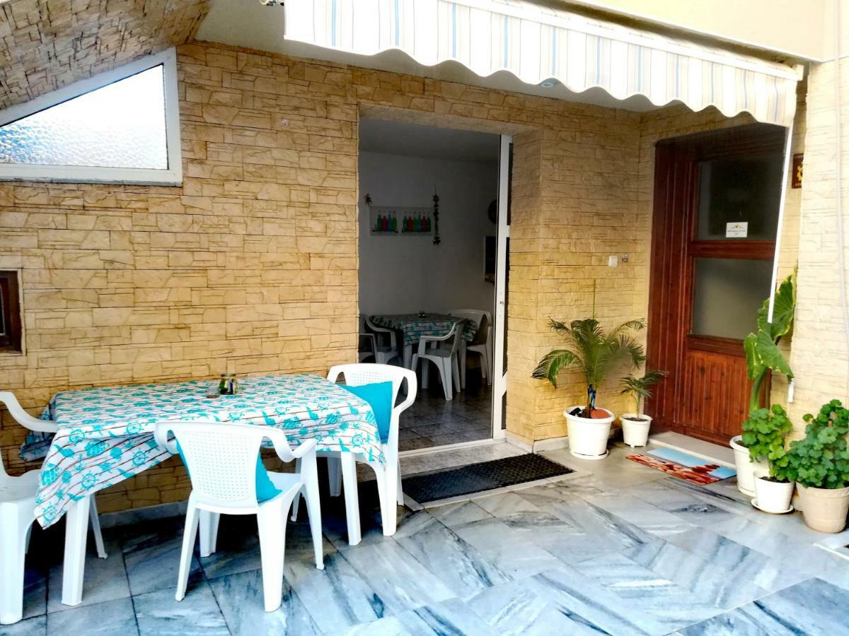 Guest House Maggy Sozopol Exterior photo